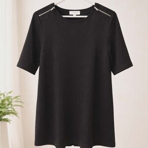 Umgee Black Short Sleeve Top with Shoulder Zips